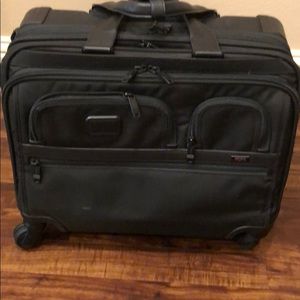 TUMI Wheeled Deluxe Brief
